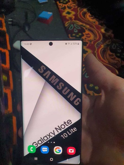 Samsung note 10 plus 12/256 holati yaxshi