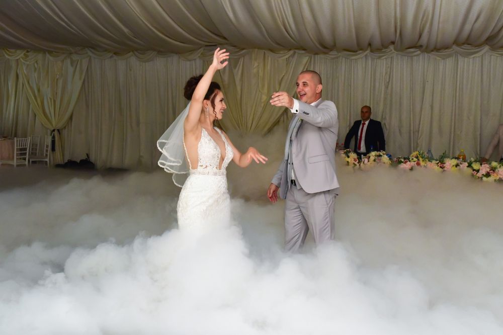 Vând rochia de mireasã!