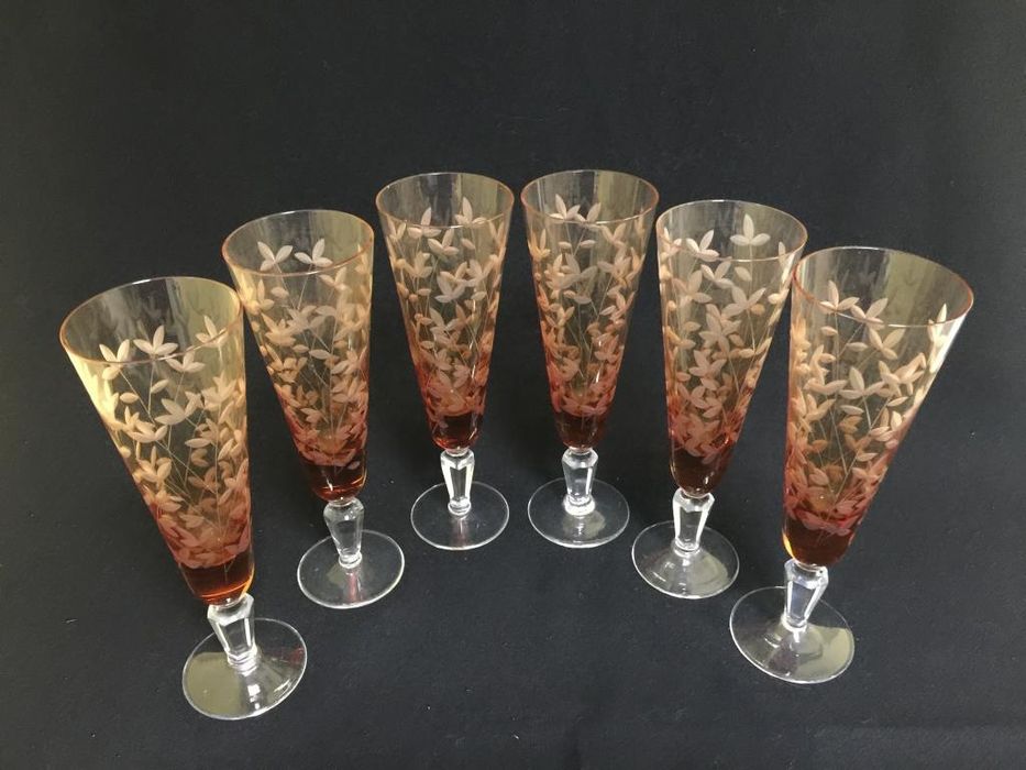 Фужеры "Весна". Статуэтки "Карандаш с Кляксой",  "Олимпийский мишка"