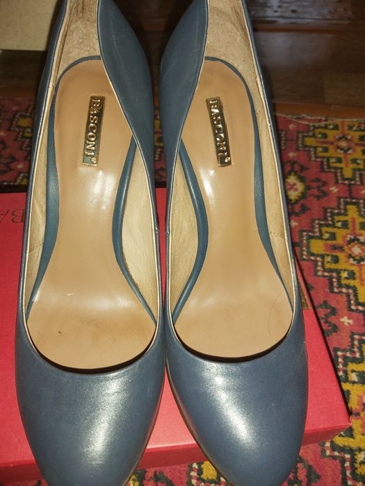 Новые туфли 38 размера