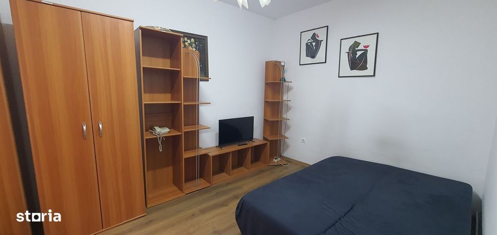Închiriez garsonieră la casa, situata pe Str.9 Mai — fotografia 2