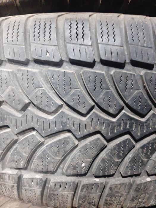 Продам шины 265/65/17 гудиер