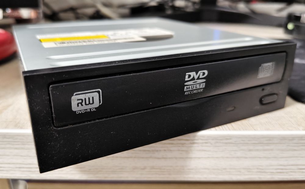 Lite-On iHAS120 продаю свой оптический привод