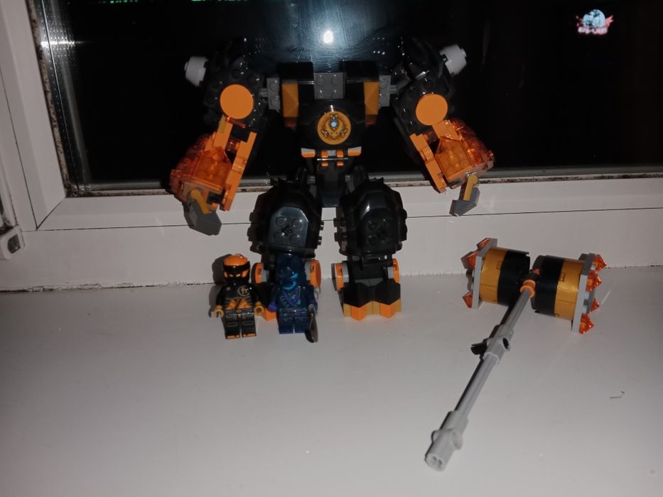 Продам LEGO Земной робот Коула Ninjago