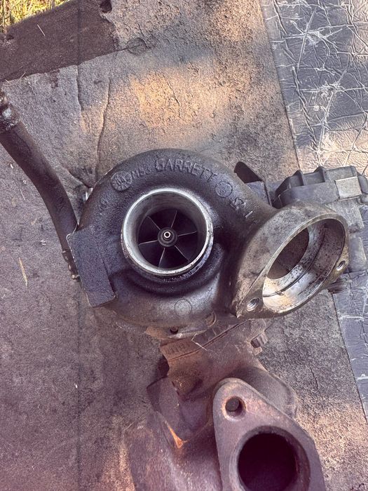 Vând turbina bmw e46 150cp