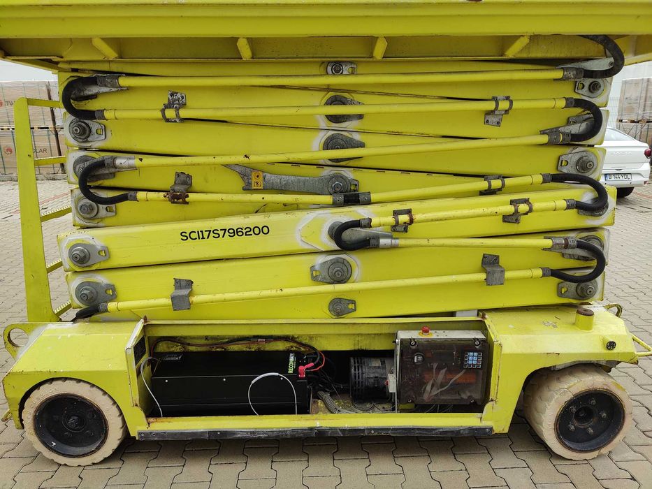 Construim si Reparam Baterii utilaje electrice, nacele, stivuitoare