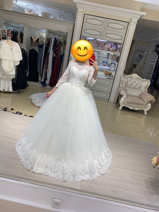 Свадебное платье