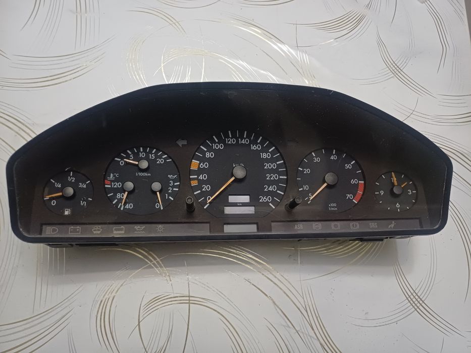 Мерседес 140 щеток прибор