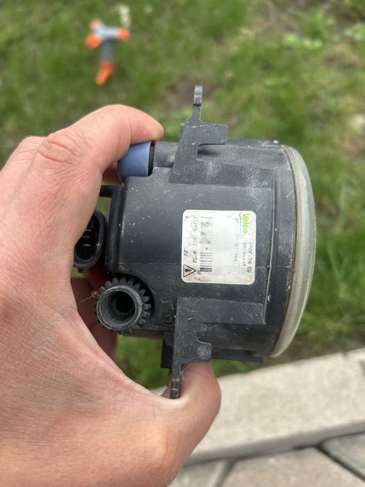 Противотуманка suzuki sx4