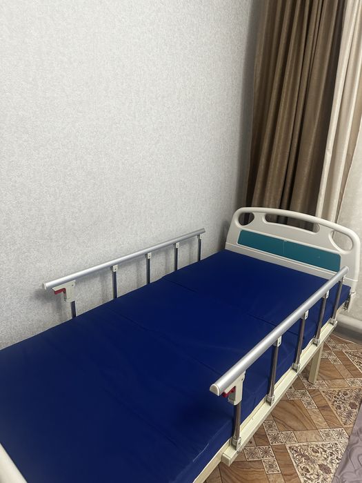 Медицинский кровать
