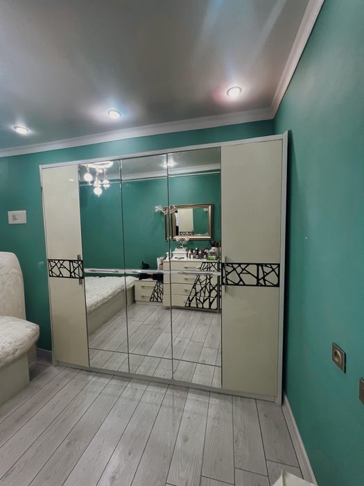 Спальный гарнитур в отличном состоянии