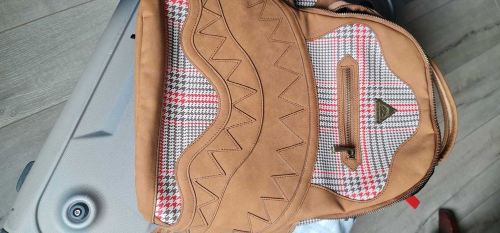 Rucsac de calitate superioara, fabricat in U.S.A.