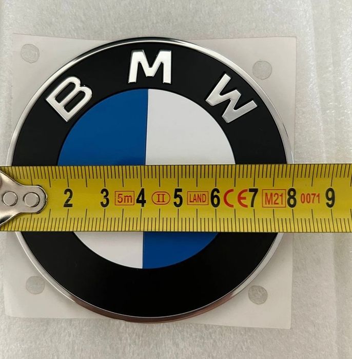 Emblema bmw model nou