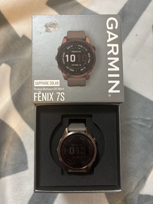 Vand Garmin fenix 7s sapphire solar