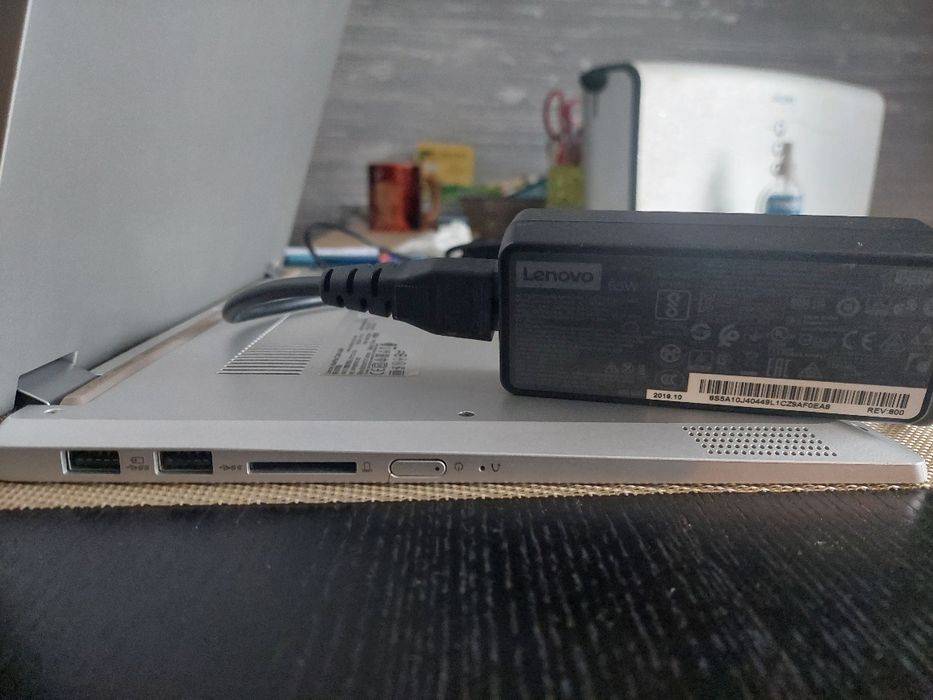 Lqptop Lenovo IdeaPad C340-14API convertibil 2in1