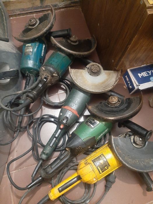 Големи ъглошлайфи 2200w