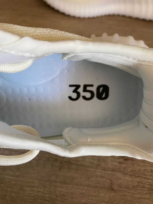 Yeezy 350 Albi 38