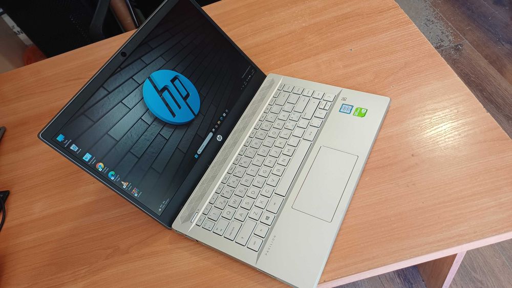 14' FHD IPS HP Core™ i5-8265U/Nvidia MX250-2GB/256GB SSD/8GB RAM - отлична батерия
