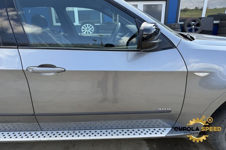 Usa Portiera fata dreapta culoare Space-Grey Metallic BMW X5 E70 [200