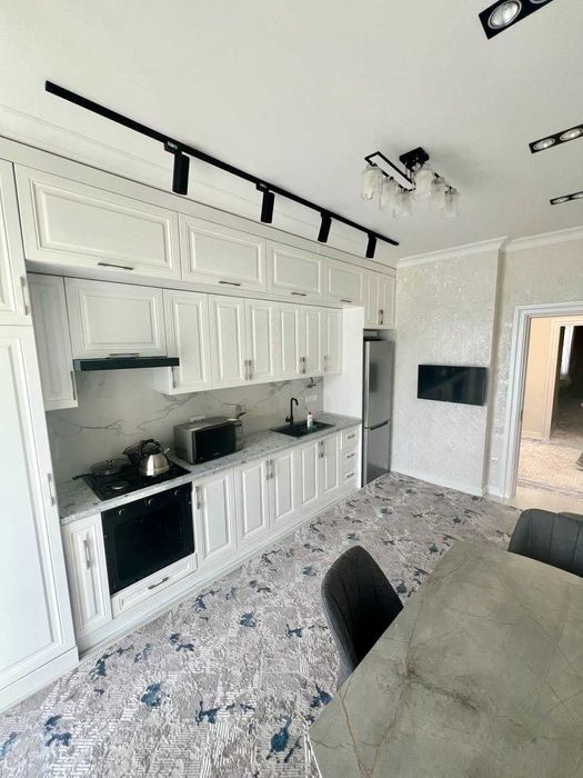 Аренда квартира в ЖК Ёшлик старий Парламент 3-ком р-н Чиланзар-19