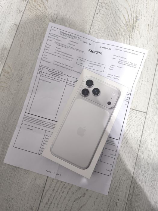 Vând s-au schimb iPhone 17 Pro Max 5G Silver 256GB Nou