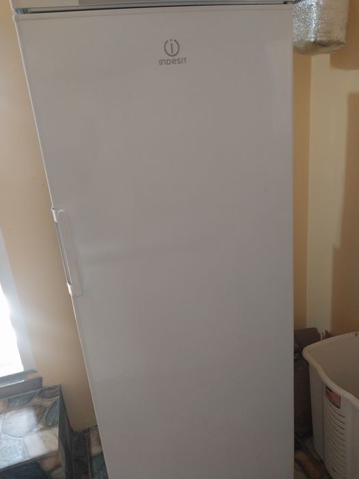 Морозильная камера (ларь),морозилка