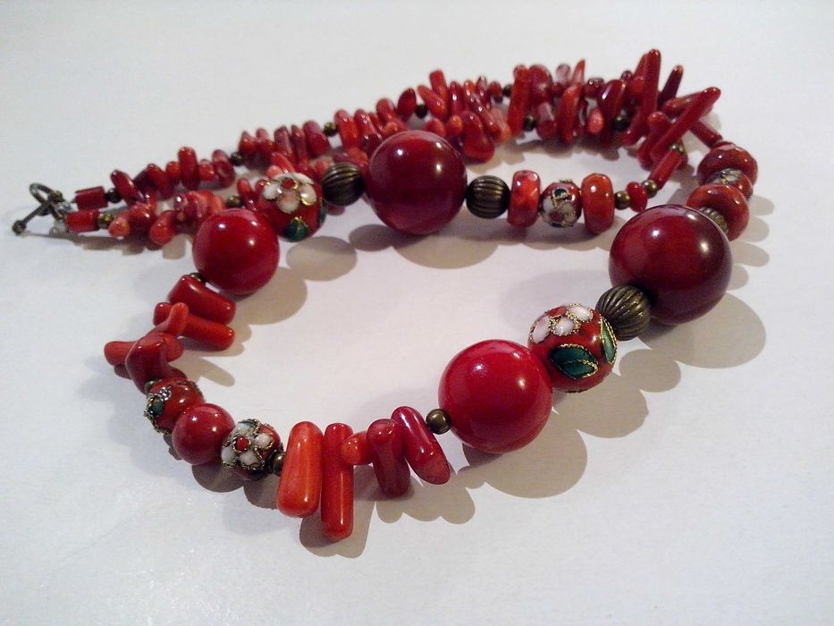 colier pietre naturale,coral,perle cloisonnee