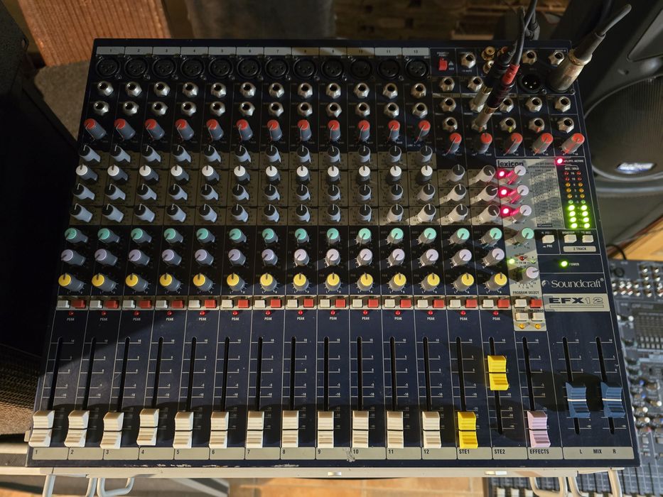 Dbx 231/Behringer ultrafex ex3100/Carver Pt2400/Soundcraft Efx8/Efx12