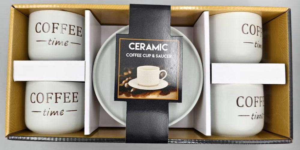 Ceramic coffe chashka