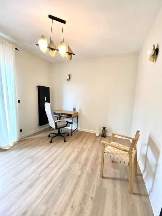 Дава се под наем Двустаен апартамент в София, Витоша - 68 кв.м за 489.6 € - Снимка #3