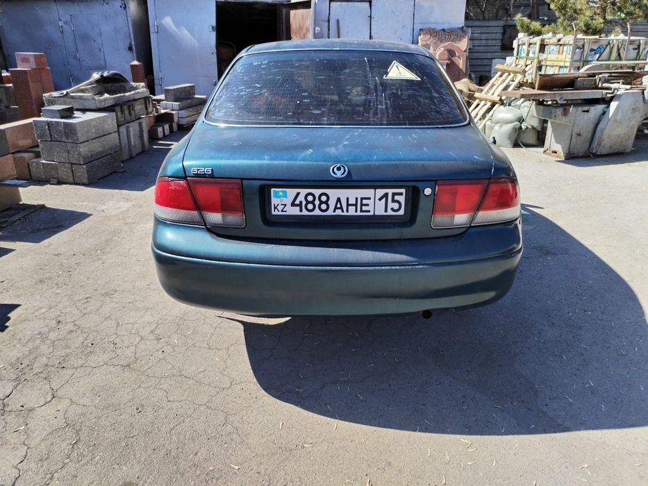 Продам мазду 626