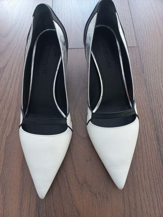 Женские кожаные туфли