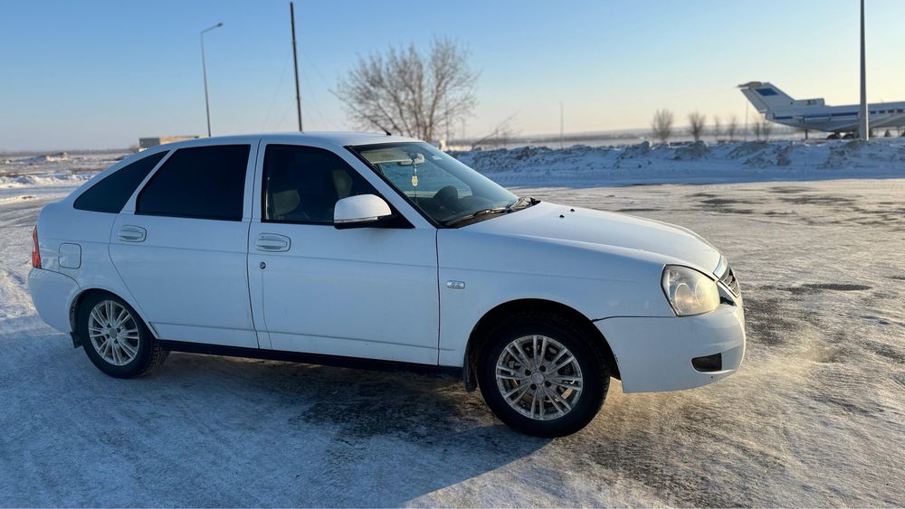 Продам приора хетчбек