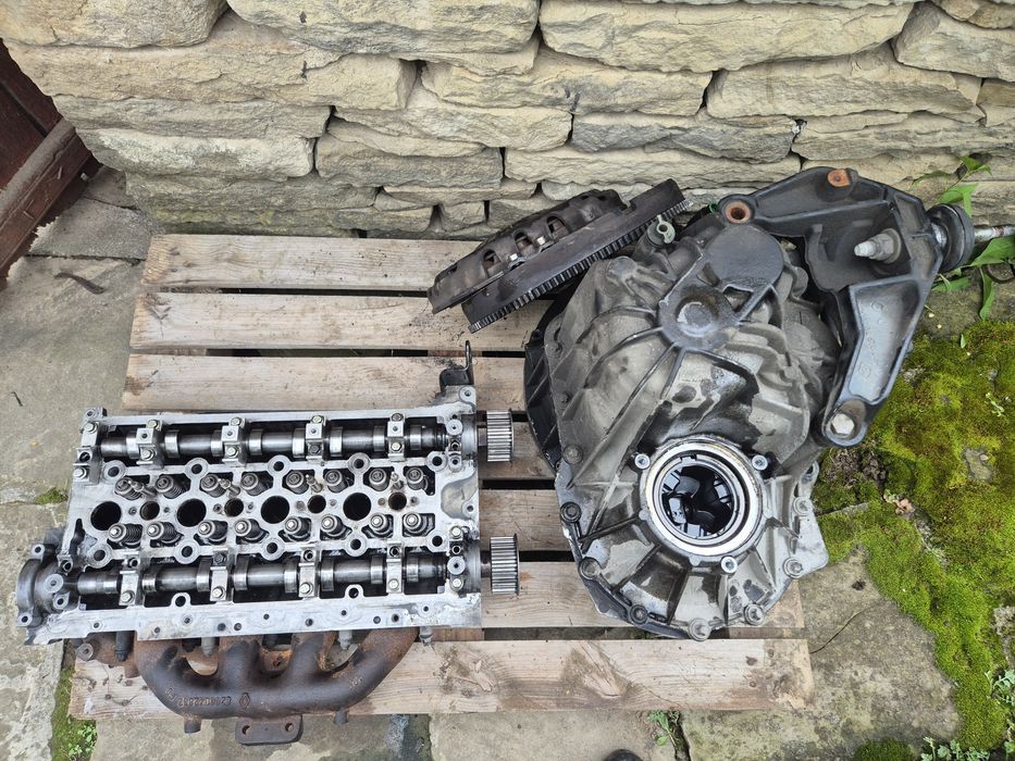 Продавам двигател