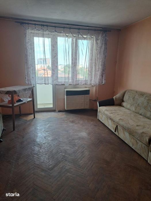 Apartament de vanzare 2 camere , Str Paulesti , et 3 , 51.800 euro neg