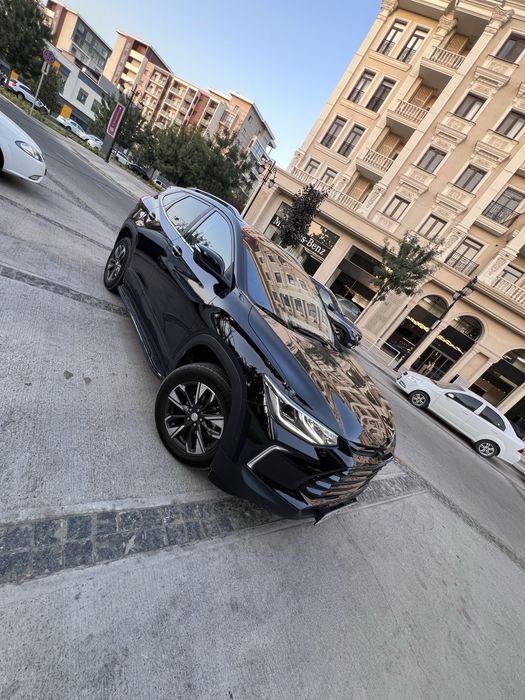 Chevrolet Tracker 2 premiere