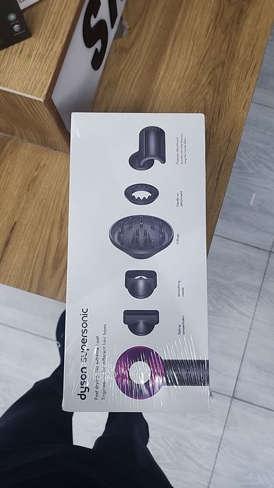 Фен Dyson Supersonic™ для волос (фуксия/никель) 5 насадок New