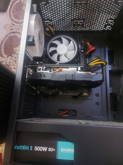 Game club 31 ta kampyuter serverli stol still yangi