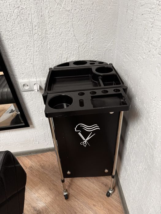 Продам оборудование для парикмахера