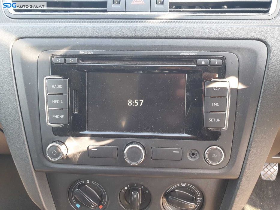 Navigatie Radio CD Player Amundsen + Skoda Rapid 2012 - 2022 [C4441]