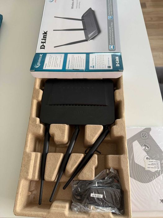 Wireless AC750 Dual Band Router
