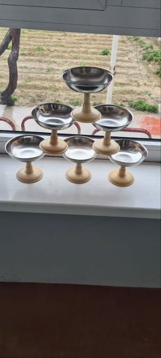 Креманка сотилади