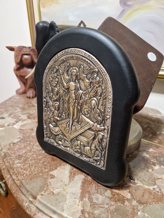 Страхотна антикварна сребърна икона със сертификат проба 999