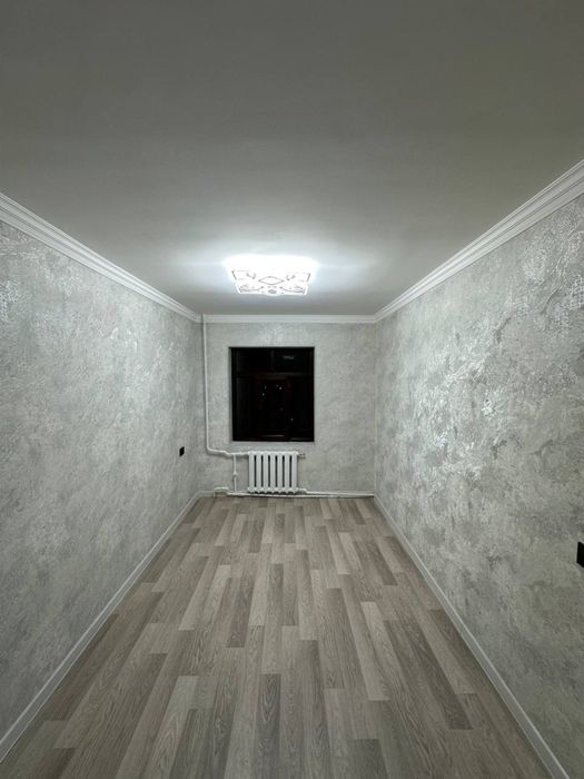 Сотилади 2/4/4 Коракамиш 1/2