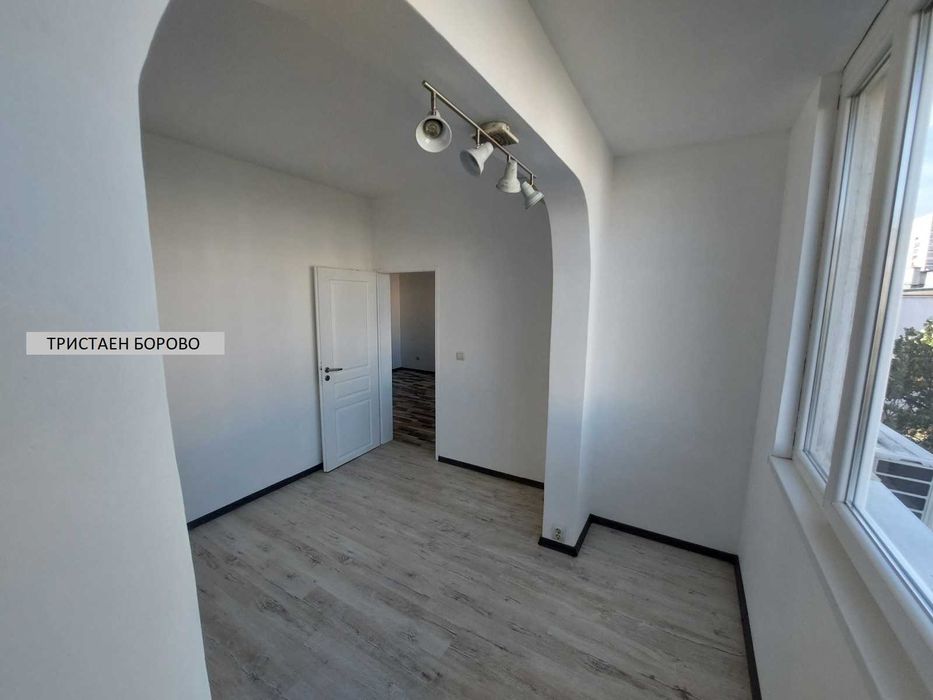 Продава се Тристаен апартамент в София, Борово - 60 кв.м за 2000 €/кв.м - Снимка #3