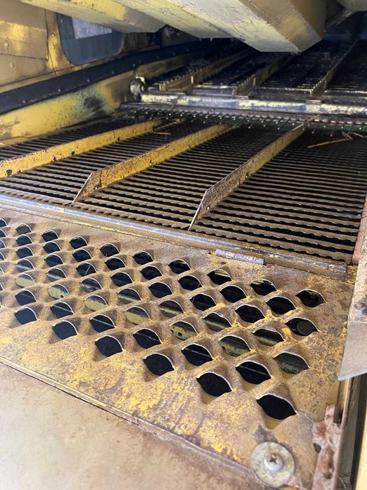 Комбайн New Holland 1530 – с хедер 3,8 м