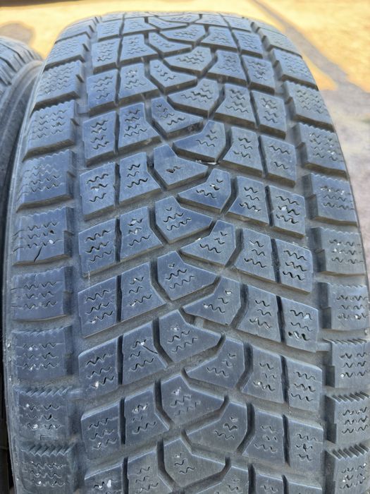 Продам шины Triangle 245/70 R16