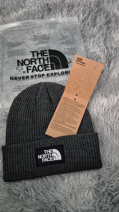 Caciula The North Face gri inchis