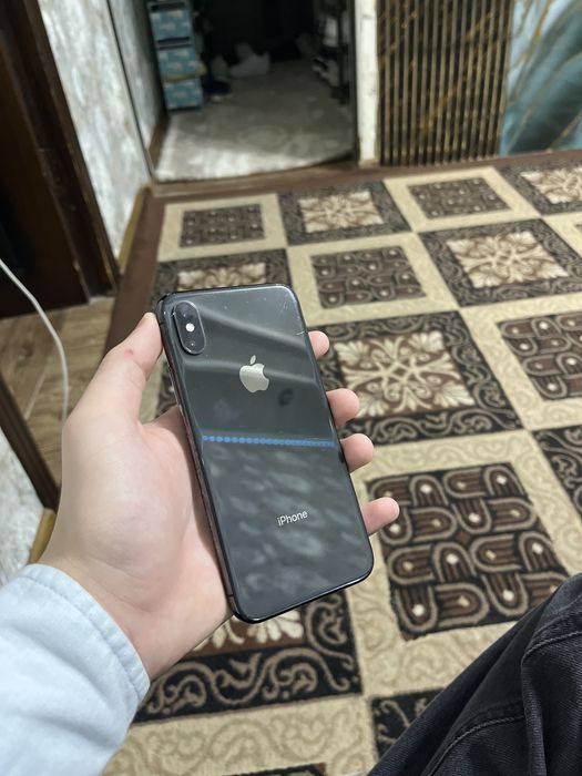 Телефон Xiomi note 8 и айфон Х