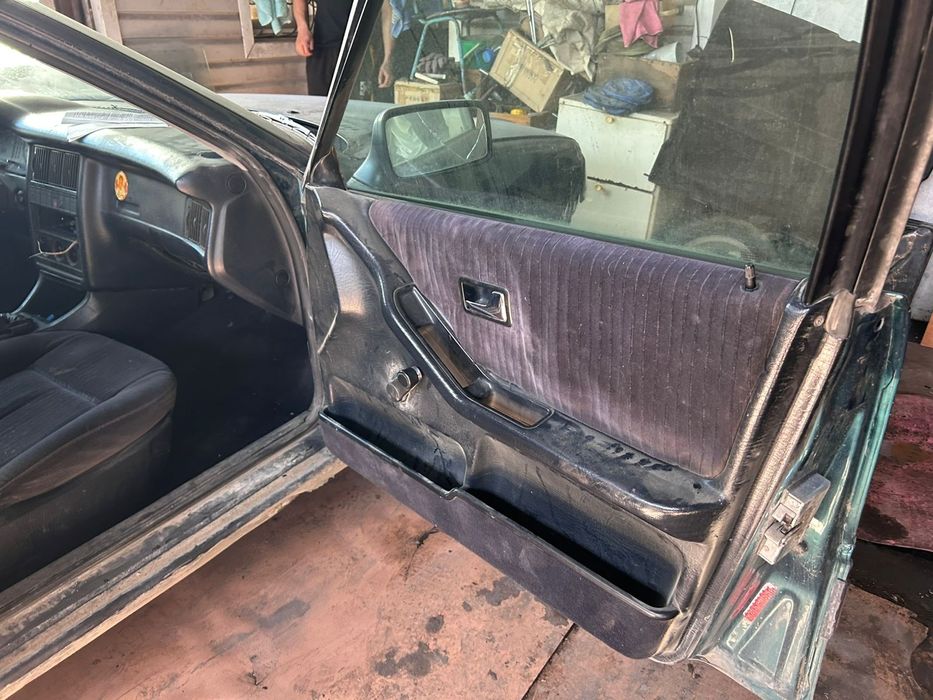 Продам ауди 90 2.3